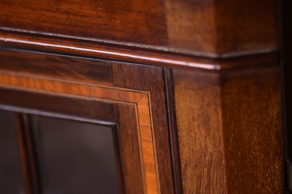 Edwardian inlaid Mahogany  hanging corner cabinet View VII