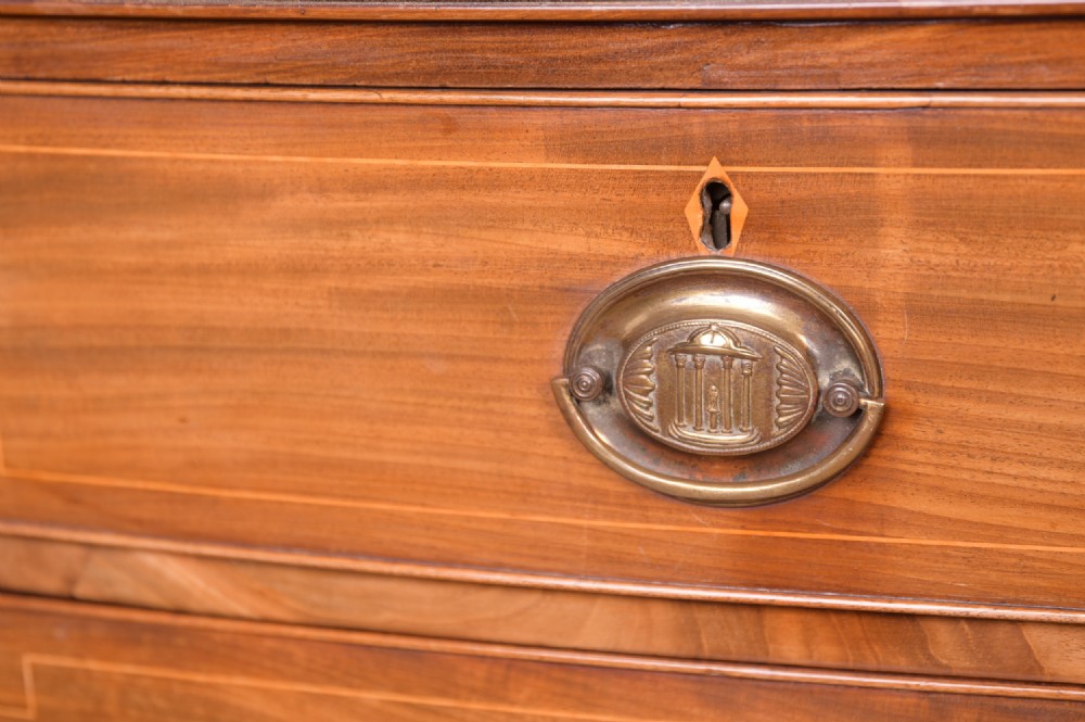 Handsome Georgian Mahogany Bow front chest of drawers  View II