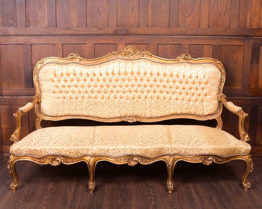 Carved Gilt Wood Parlour Settee 