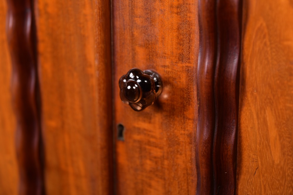Stunning 2 door Victorian Mahogany Wardrobe  View VIII