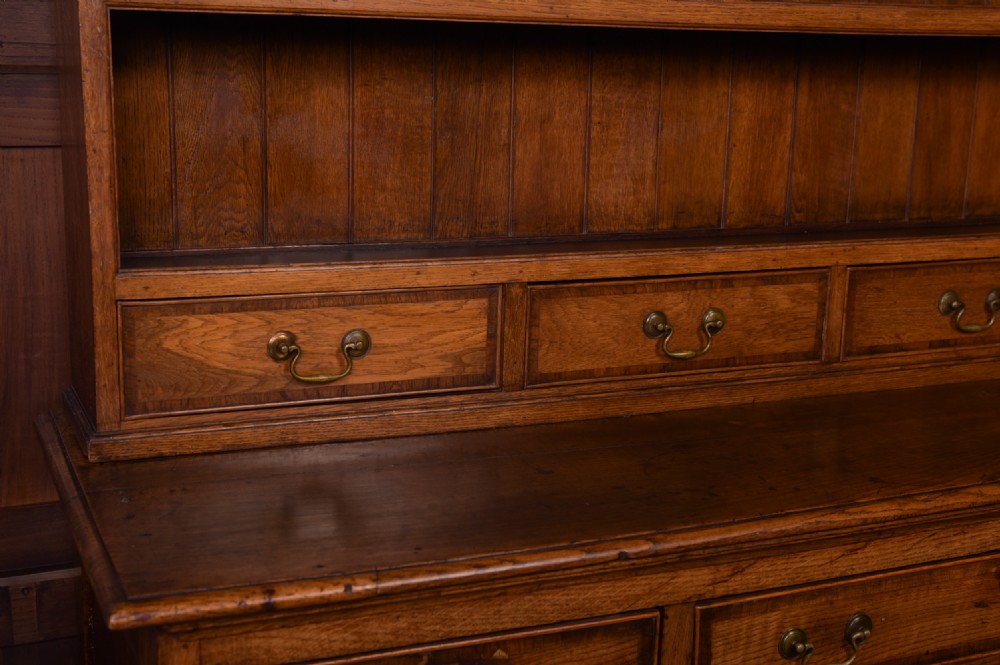 Superb Early 19th Century Oak Plate dresser (plates not included ) View IX