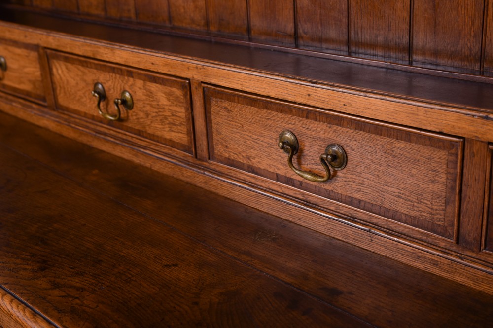 Superb Early 19th Century Oak Plate dresser (plates not included ) View XVII