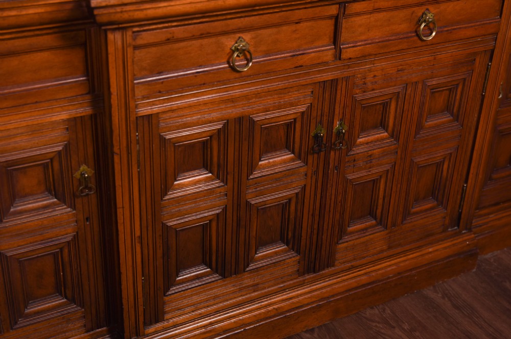 Extremely good Quality 19th Century Break front Walnut Country House Estate Cabinet  View XXV