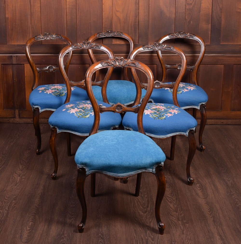 Fantastic set of 6 Victorian Walnut Balloon back dining chairs 