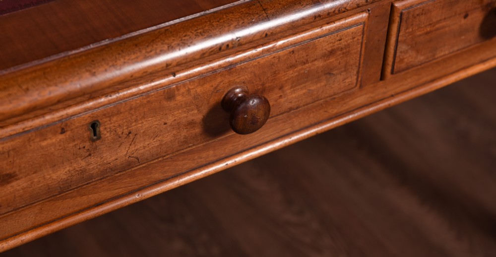 Superb Victorian Mahogany writing desk View III