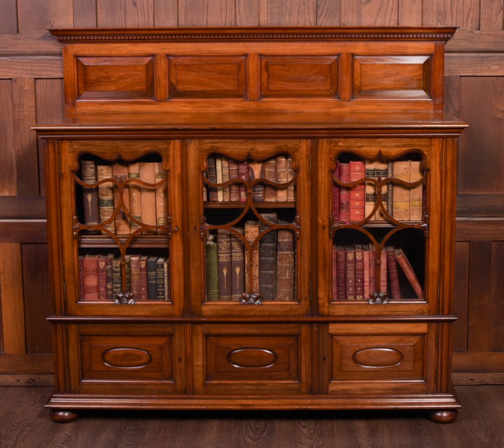 Superb Quality Edwardian Walnut Bookcase 