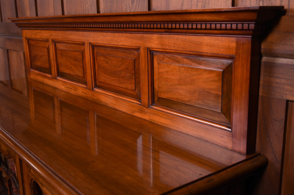 Superb Quality Edwardian Walnut Bookcase  View V