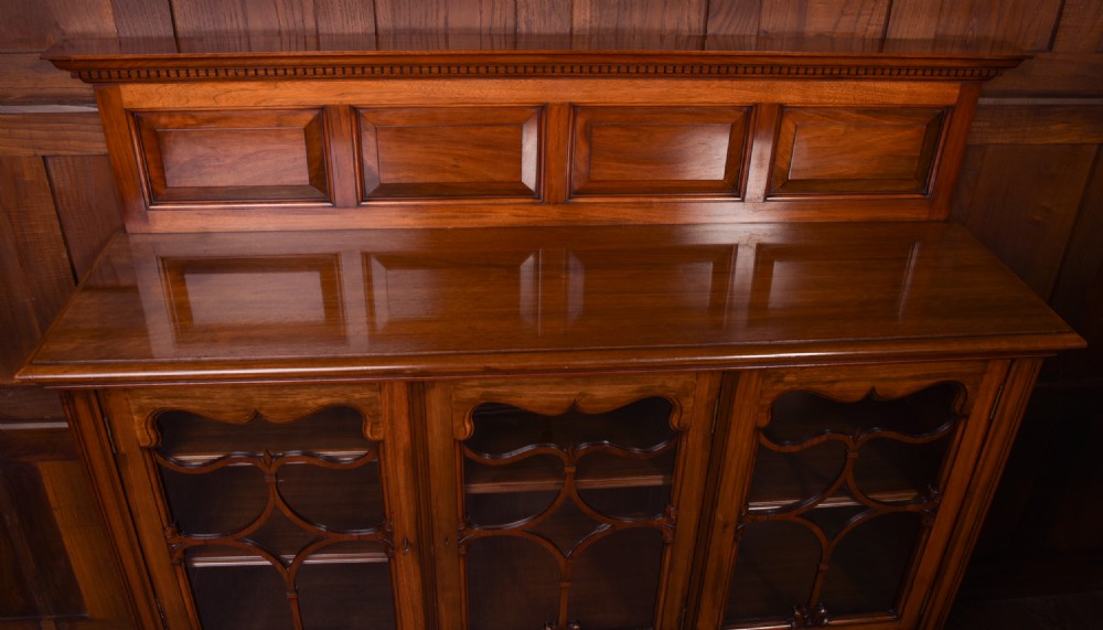 Superb Quality Edwardian Walnut Bookcase  View XXIII