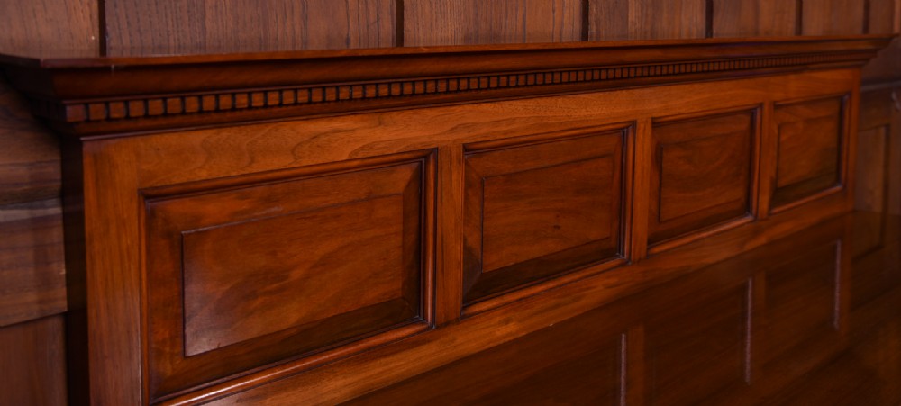 Superb Quality Edwardian Walnut Bookcase  View XXV