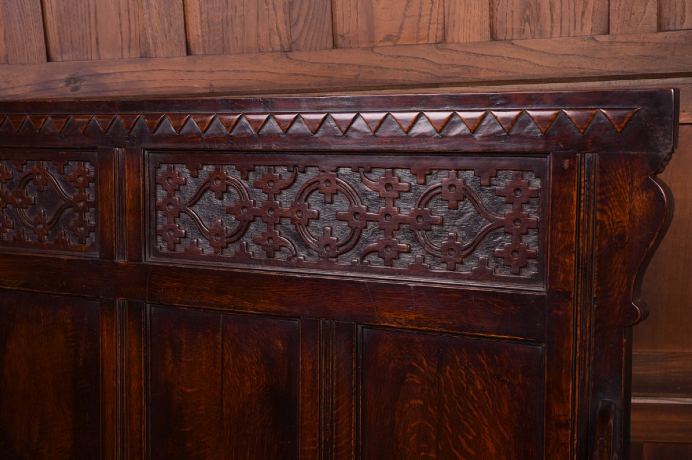 Handsome 19th Century oak carved settle  View XIV