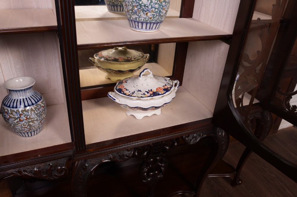 Superb Quality Victorian Mahogany Display cabinet  View VII