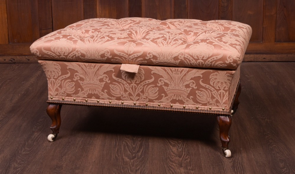 Fantastic Victorian deep buttoned ottoman Stool 
