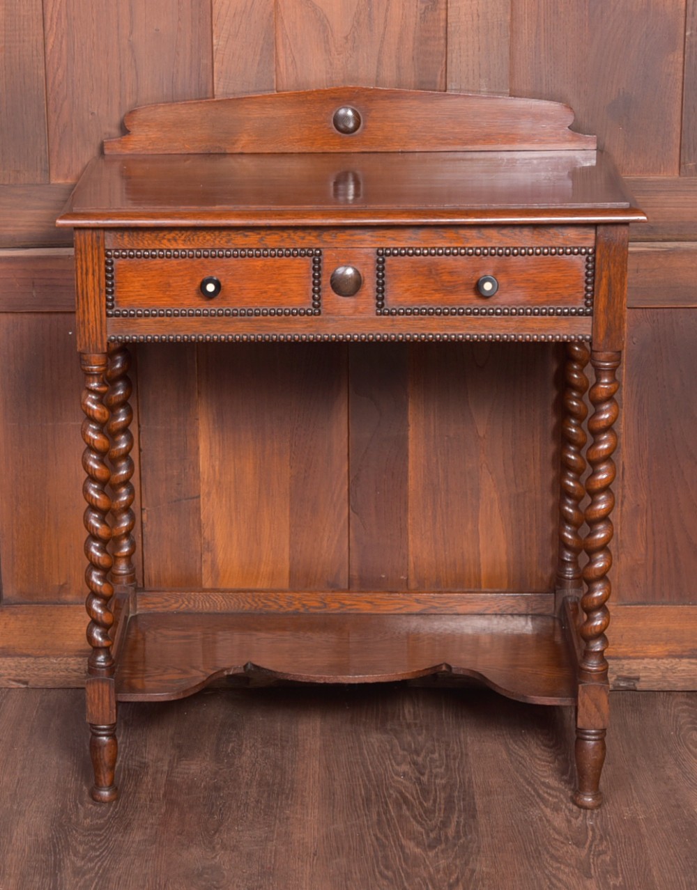 Neat oak Barley twist hall table 