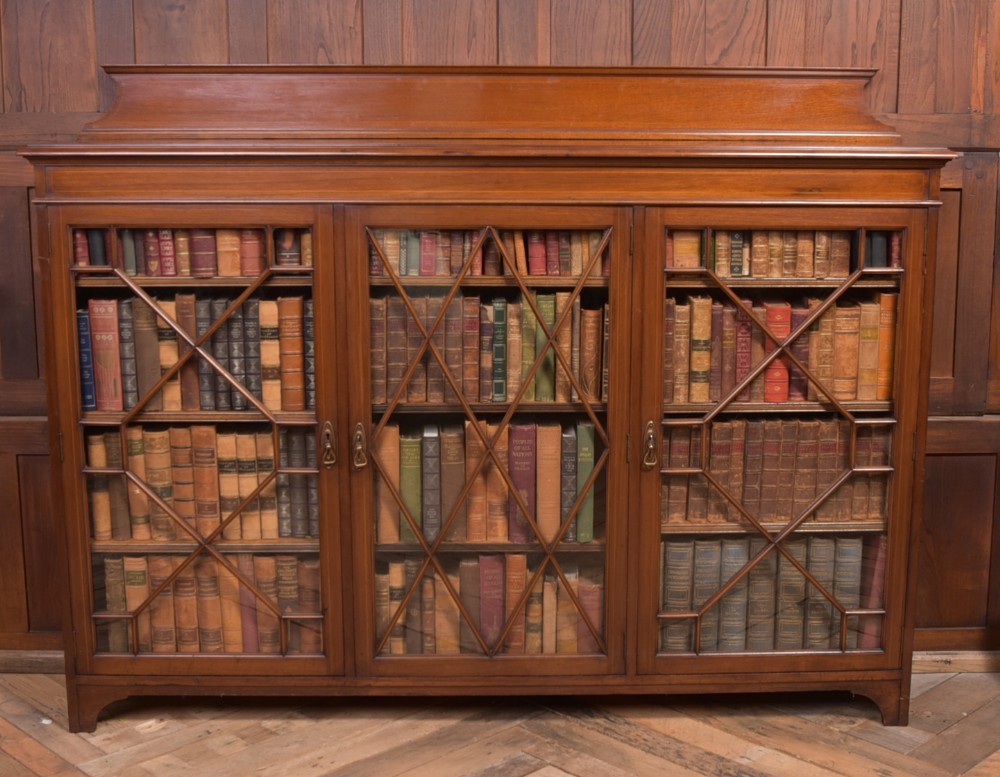 Quality 3 Door Edwardian inlaid Mahogany Bookcase 