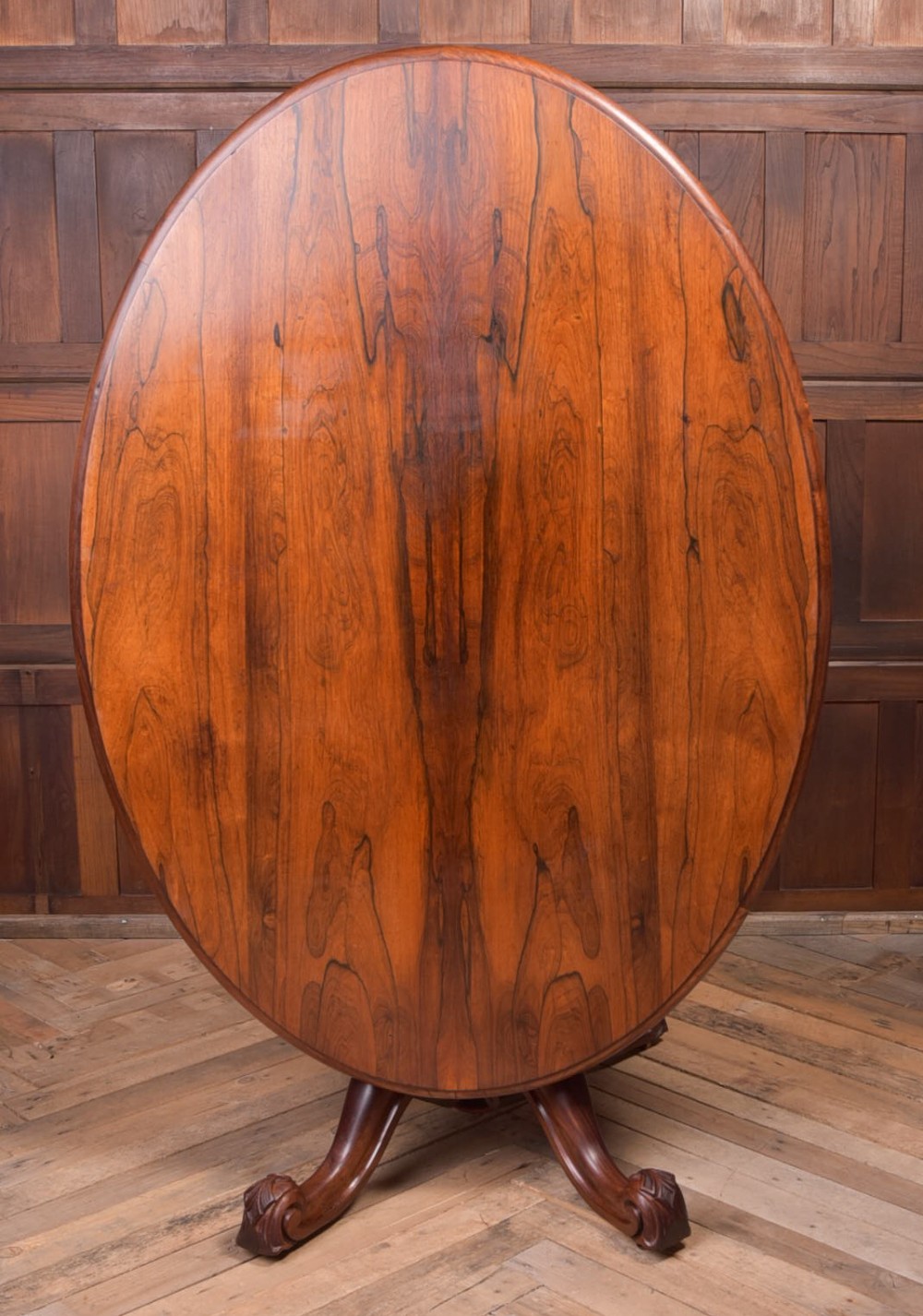 Stunning 19th Century Rosewood Snap top dining table