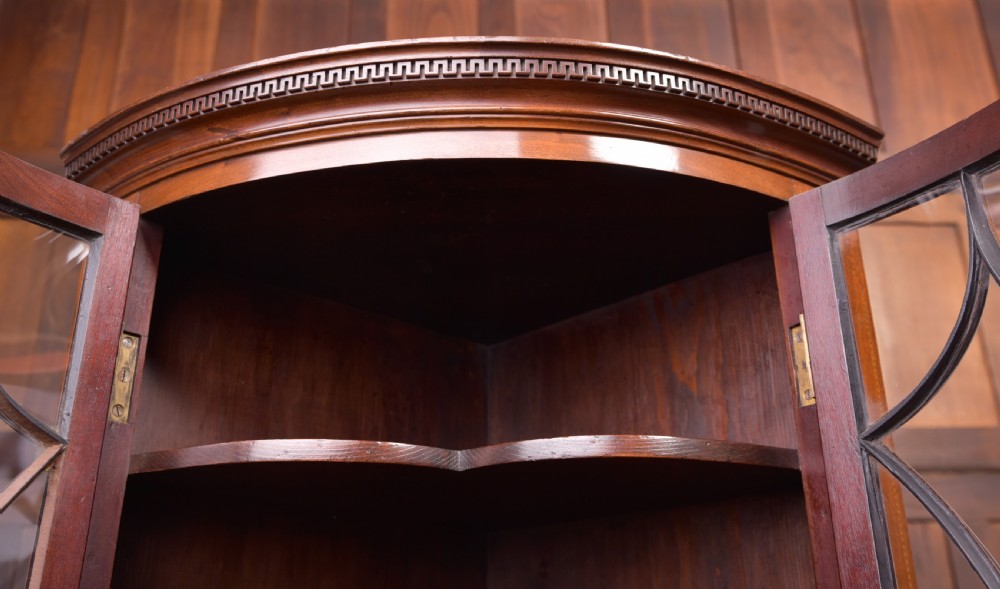 Edwardian Bow fronted inlaid Mahogany Corner cabinet  View VII