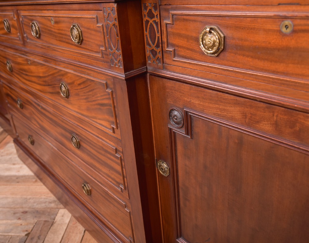 Outstanding Quality 19th Century Mahogany  Break fronted bookcase  View XI