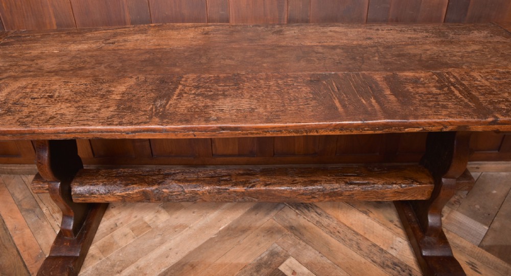 Fantastic 18th Century Oak Refectory table   View XII