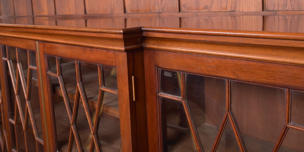 Edwardian 4 door Break fronted bookcase  View X