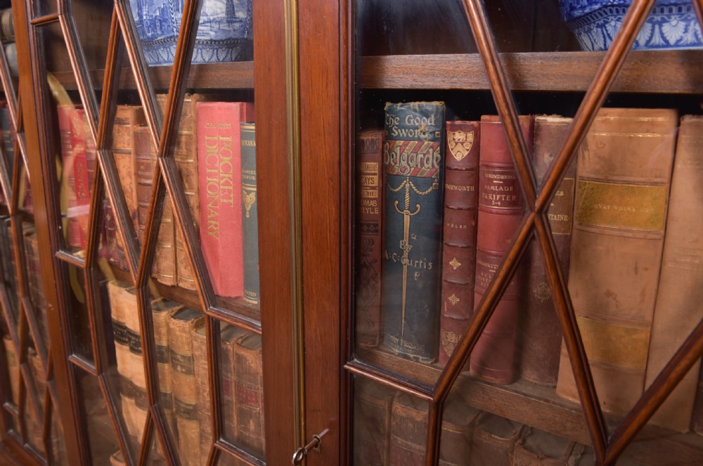 Edwardian 4 door Break fronted bookcase  View XVII