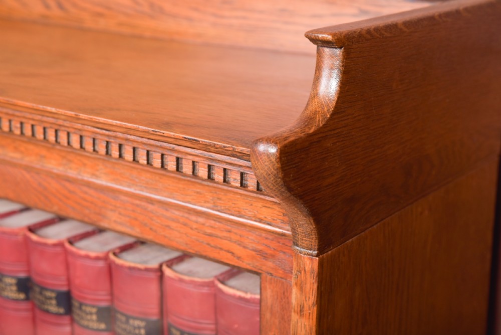 Edwardian Barrister Oak Lebus Sectional bookcase  View XXI