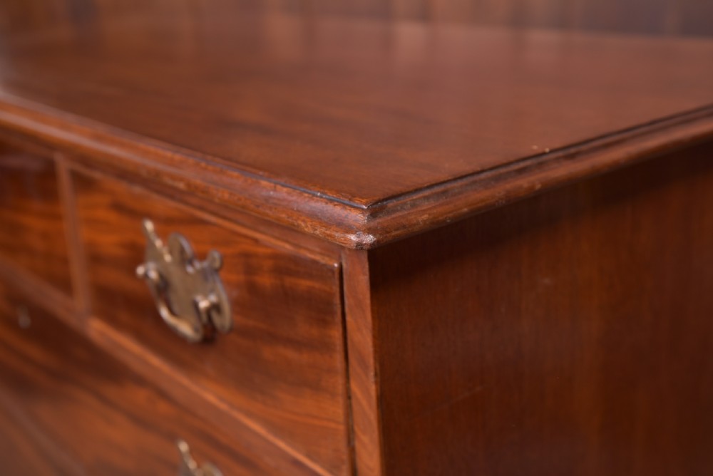 Handsome Georgian mahogany 3 over 3 chest of drawers View III