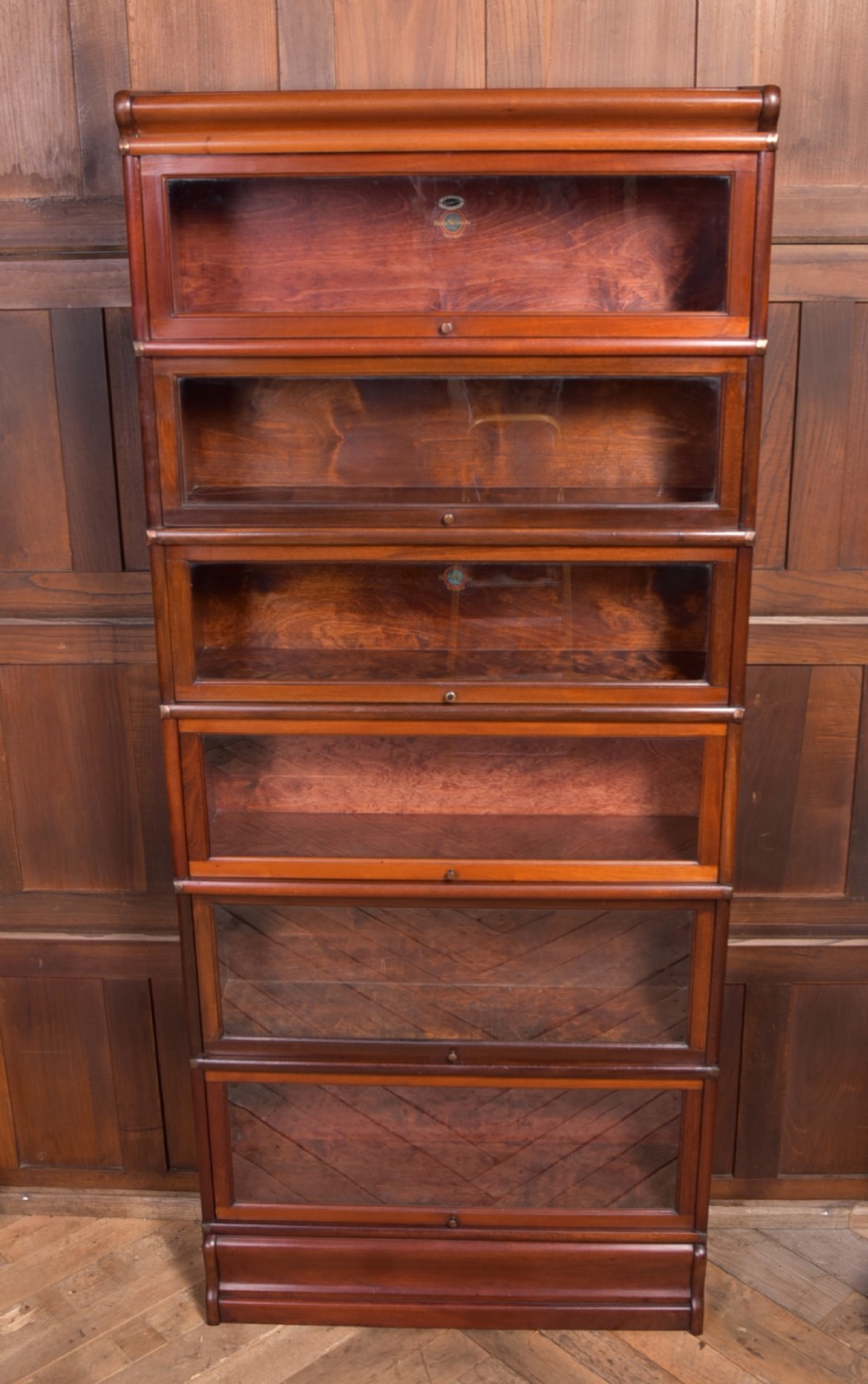 Edwardian Mahogany 6 sectioned Globe Wernicke bookcase View II