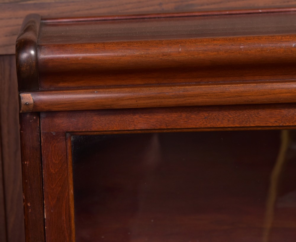 Edwardian Mahogany Globe Wernicke 3 section bookcase View III
