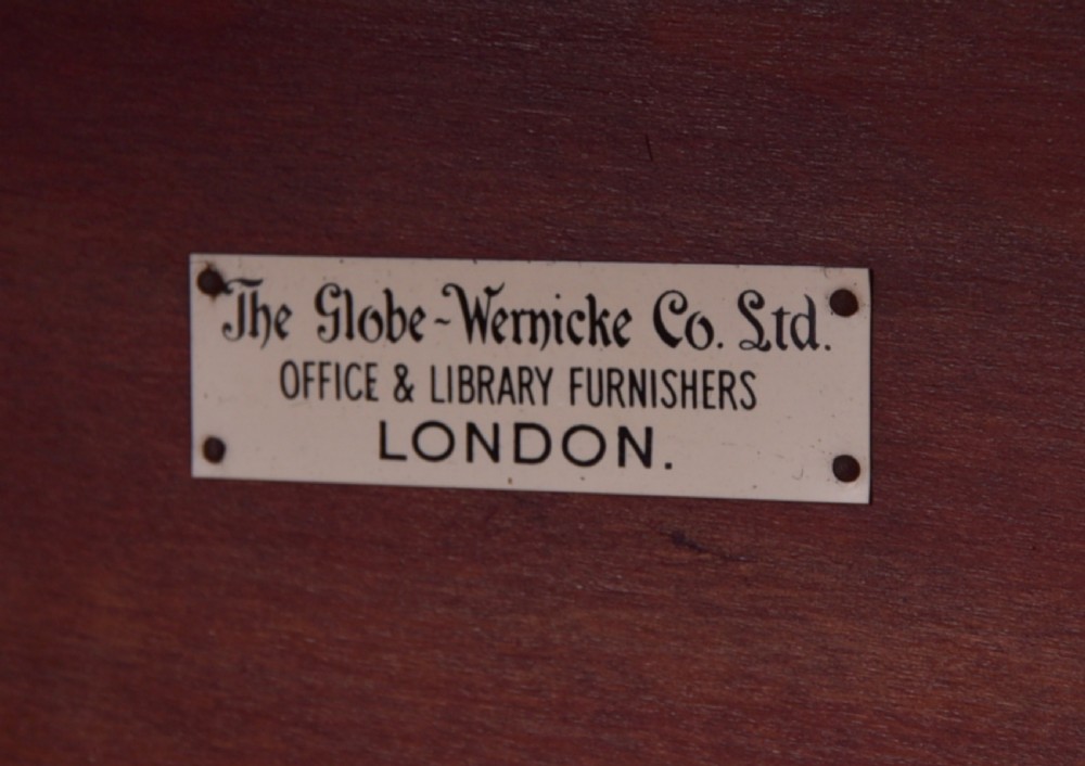 Edwardian Mahogany Globe Wernicke 3 section bookcase View V