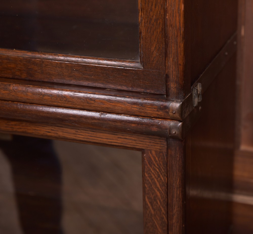 Edwardian Oak Globe Wernicke 5 section bookcase View XIV
