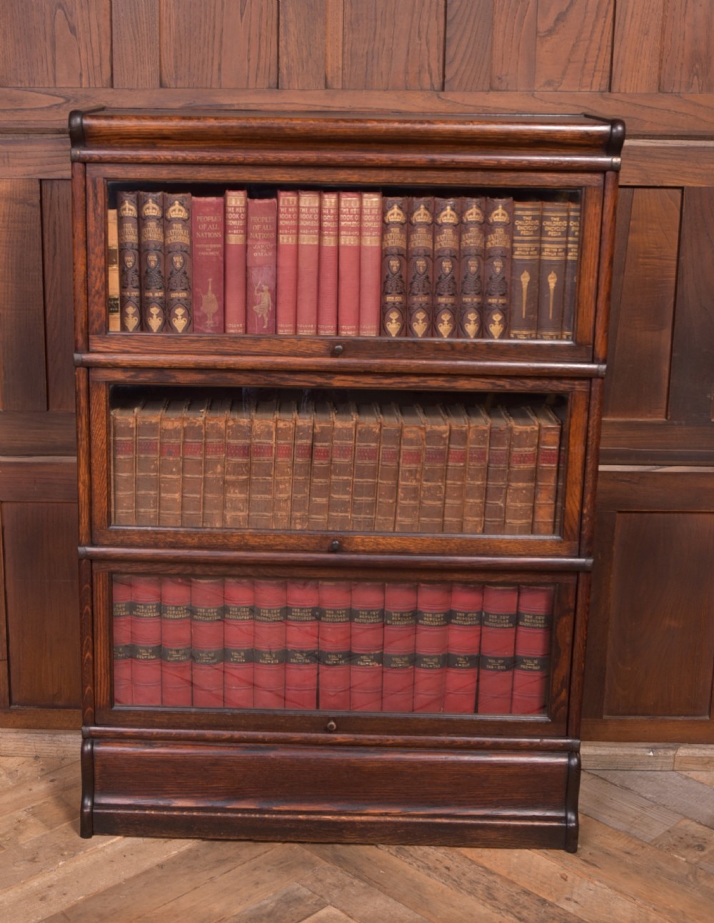 Edwardian Oak Globe Wernicke 3 sectional bookcase View VIII