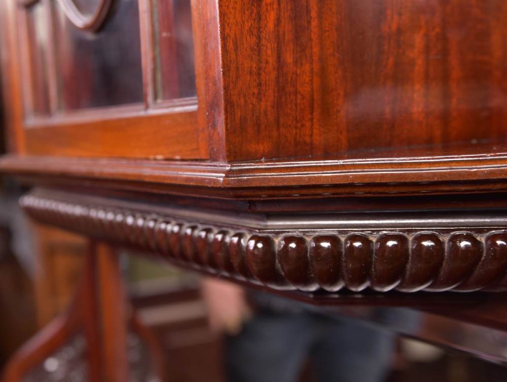 Edwardian Mahogany corner cabinet View XIV