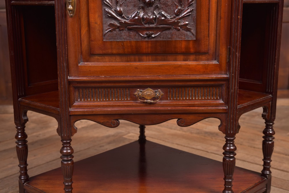 Edwardian Mahogany corner cabinet View XVI