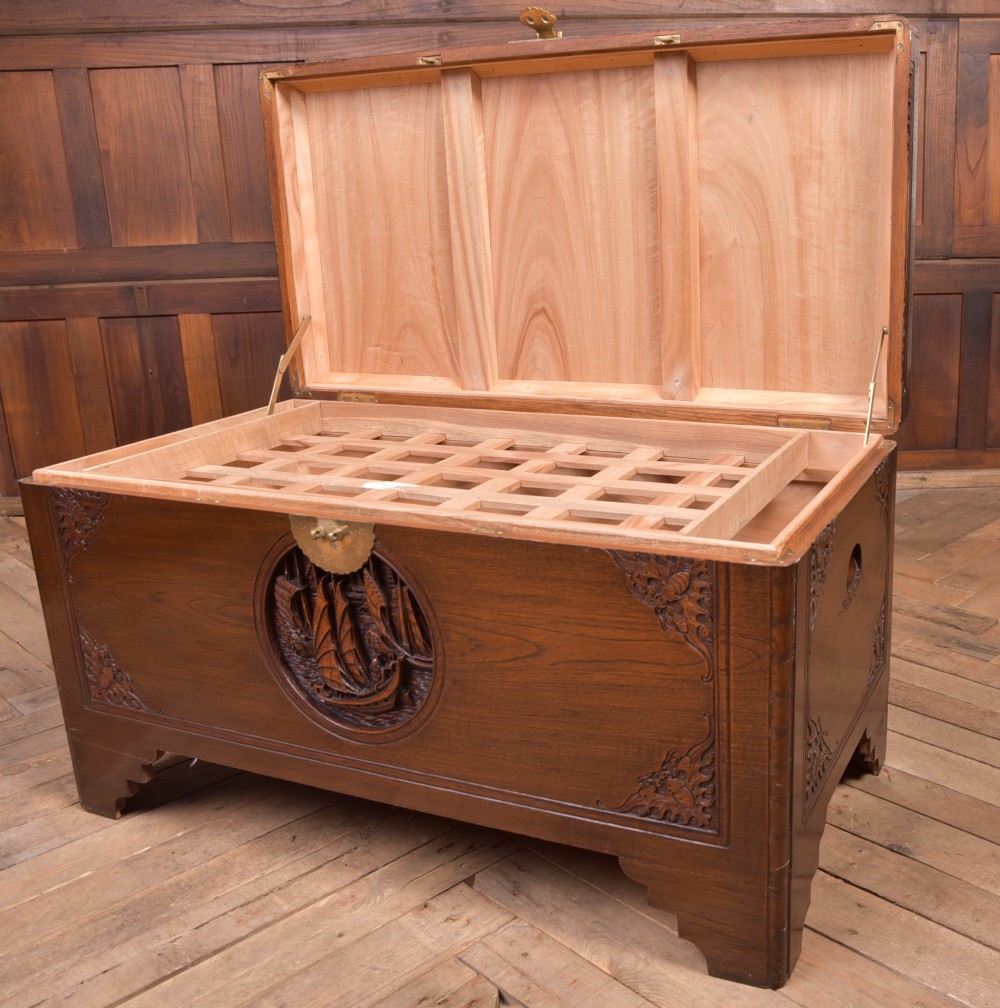 19th Century Chinese Camphor wood storage box View IX