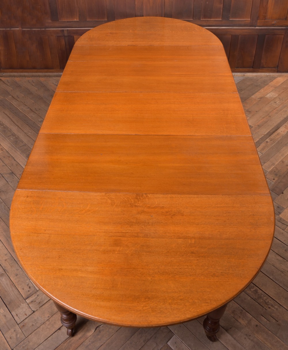 Victorian  extendable dinning table View XI