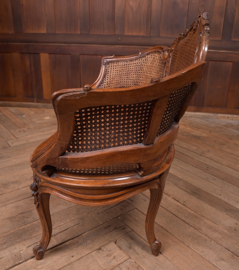 French  Edwardian Walnut Bergere window chair View X