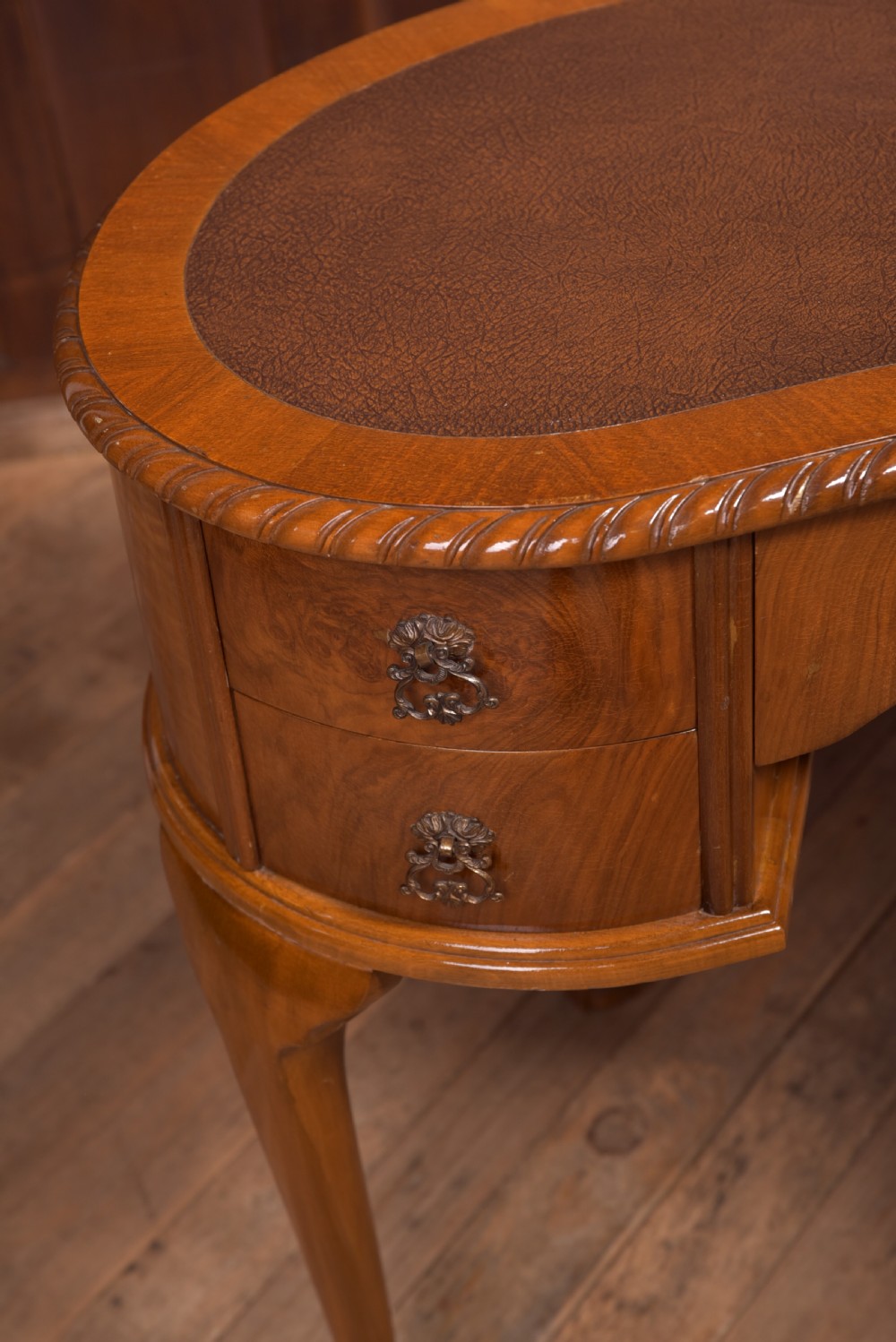 Edwardian walnut kidney shaped desk View III