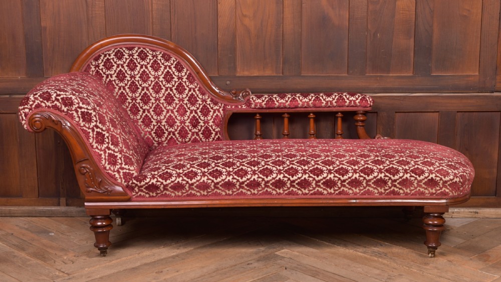 Victorian Mahogany Chaise Longue