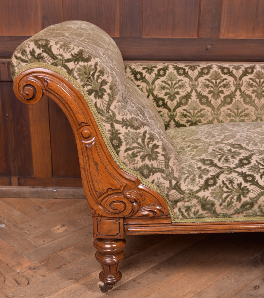 Victorian Walnut Chaise Longue View XIII