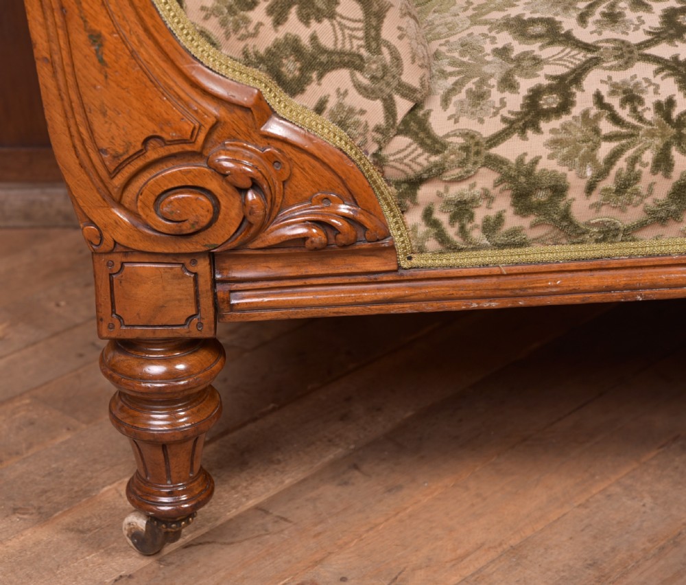 Victorian Walnut Chaise Longue View XIV