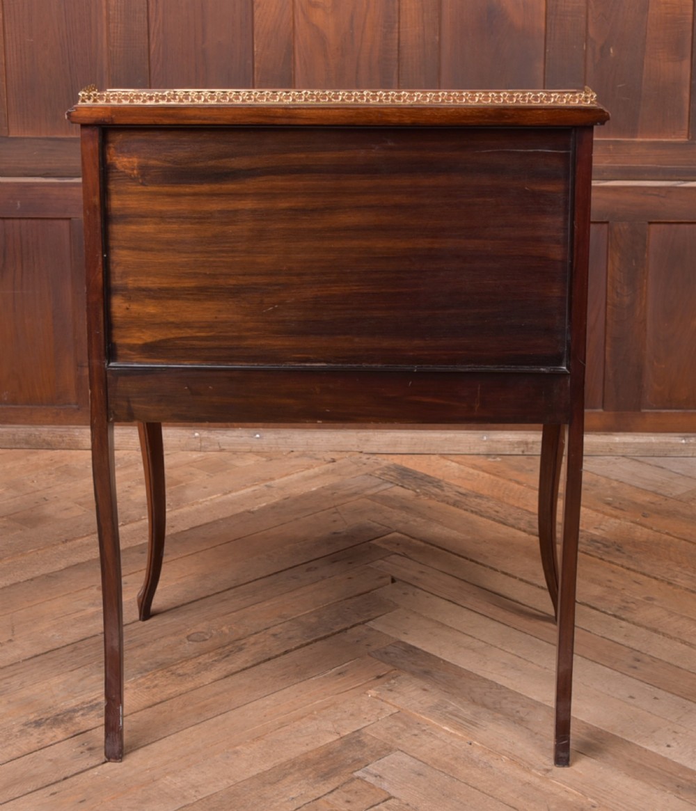 French Mahogany writing bureau View XVI