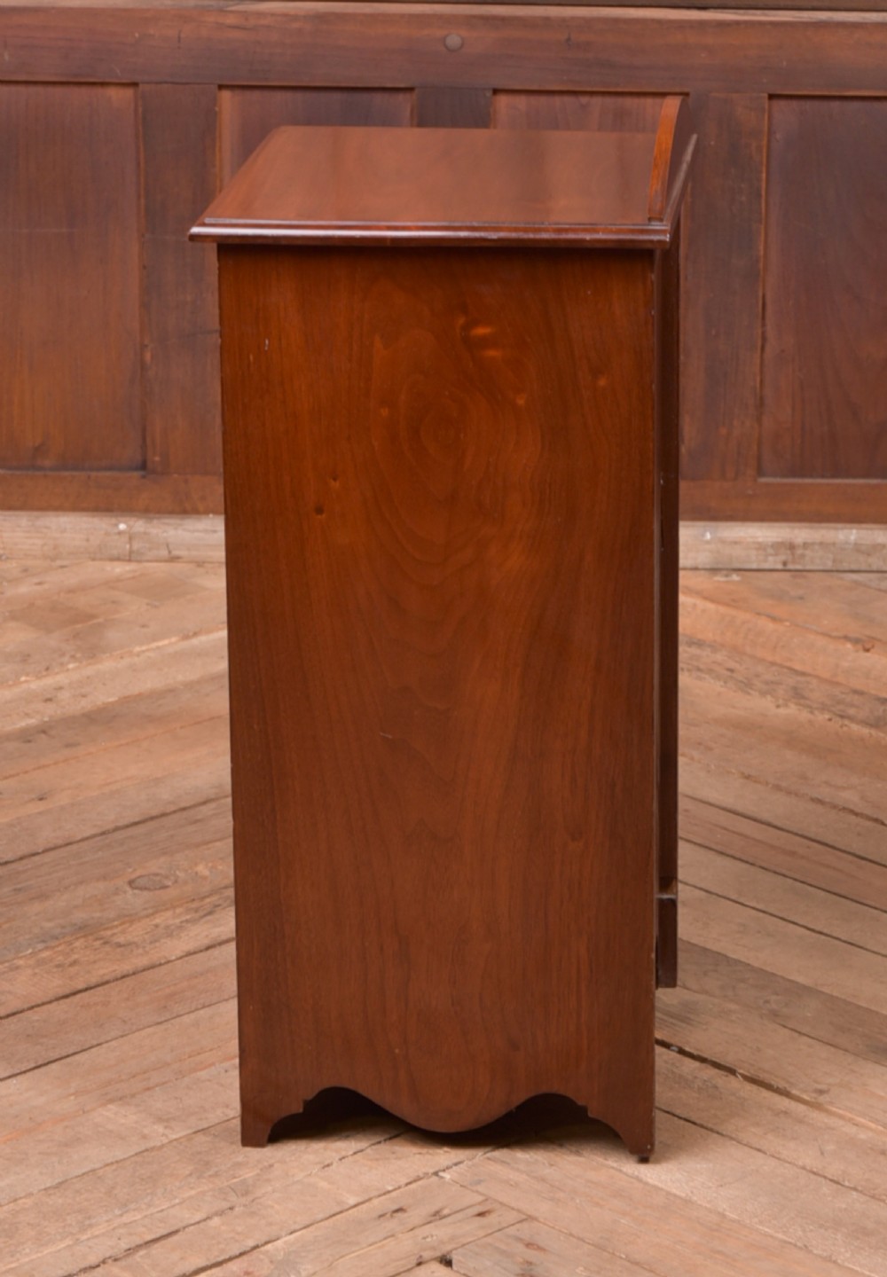 Edwardian Walnut bedside cabinet View IX