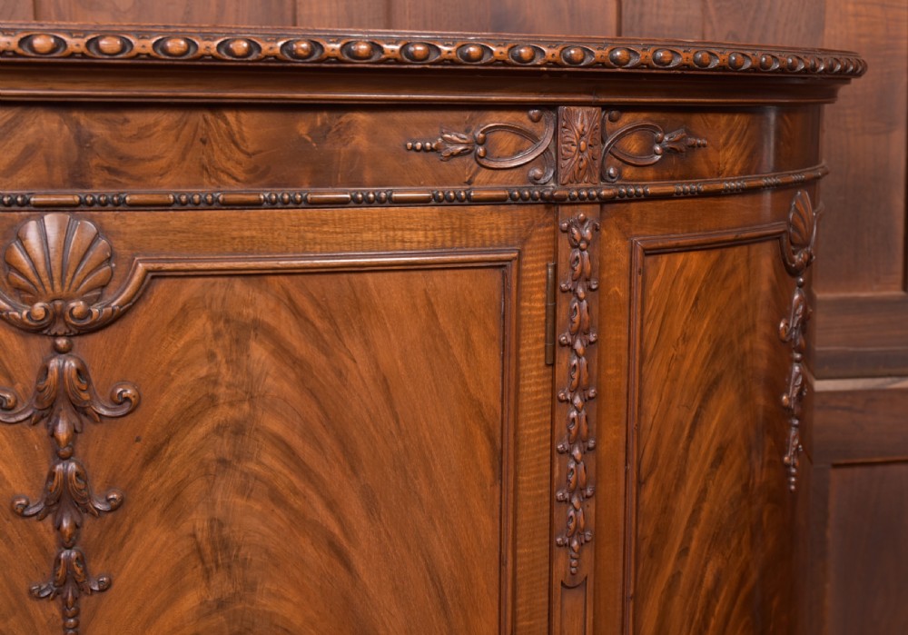 Edwardian Mahogany bow front drinks cabinet View VI