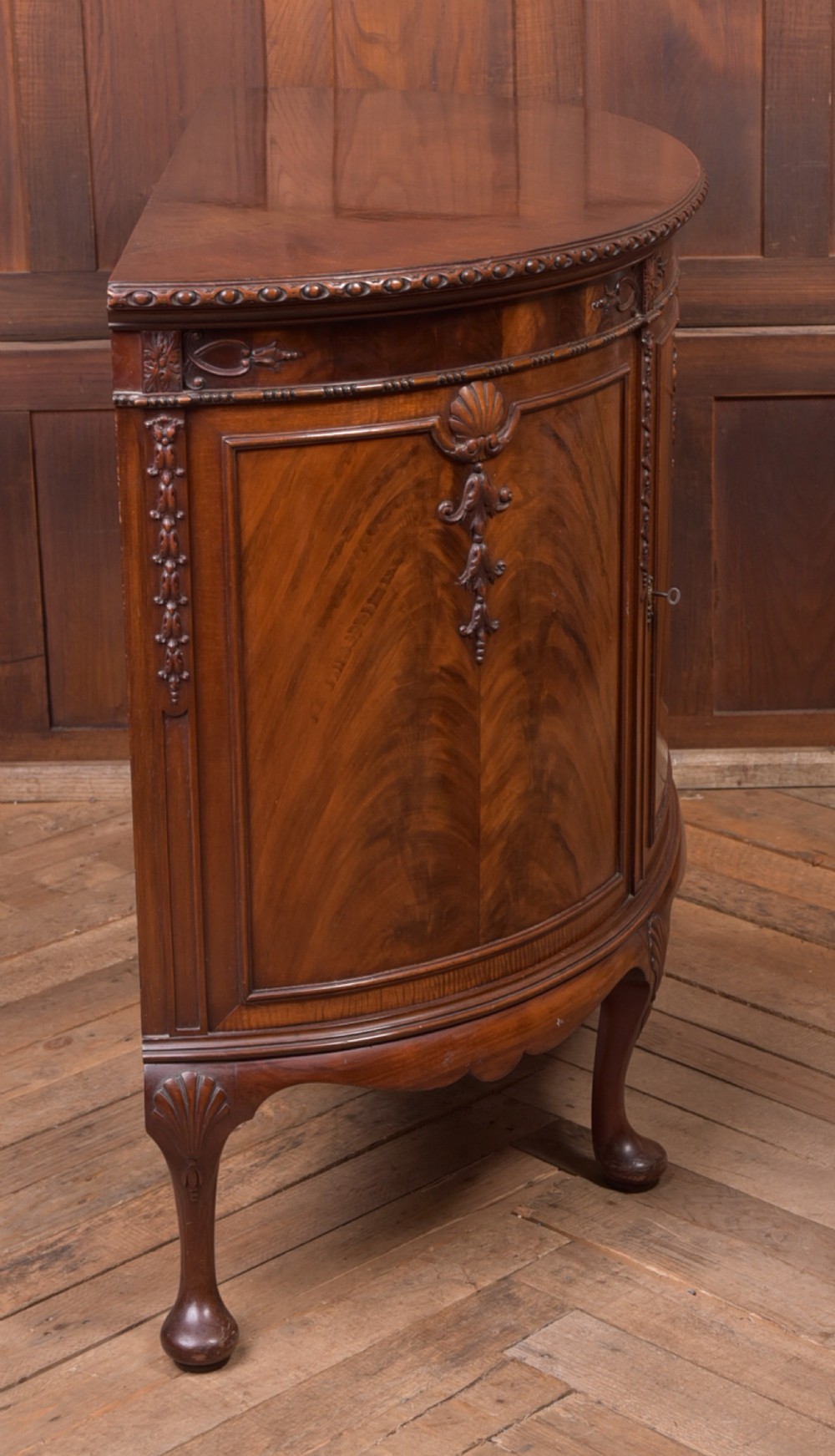 Edwardian Mahogany bow front drinks cabinet View IX