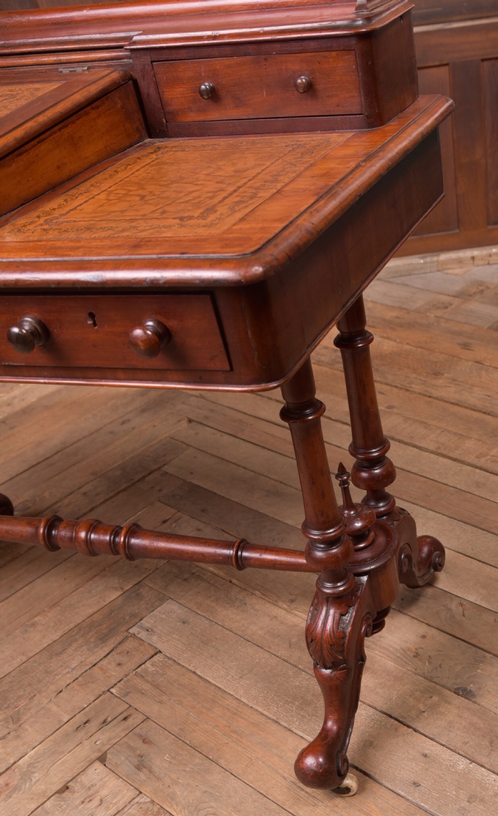 Victorian Mahogany ladies writing desk View IV