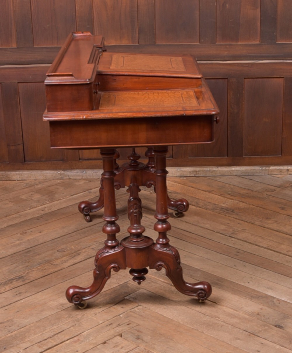 Victorian Mahogany ladies writing desk View XVI