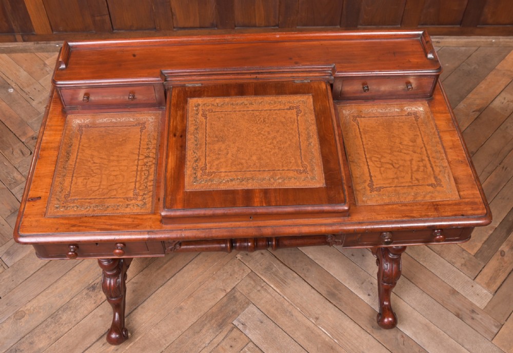 Victorian Mahogany ladies writing desk View XVII