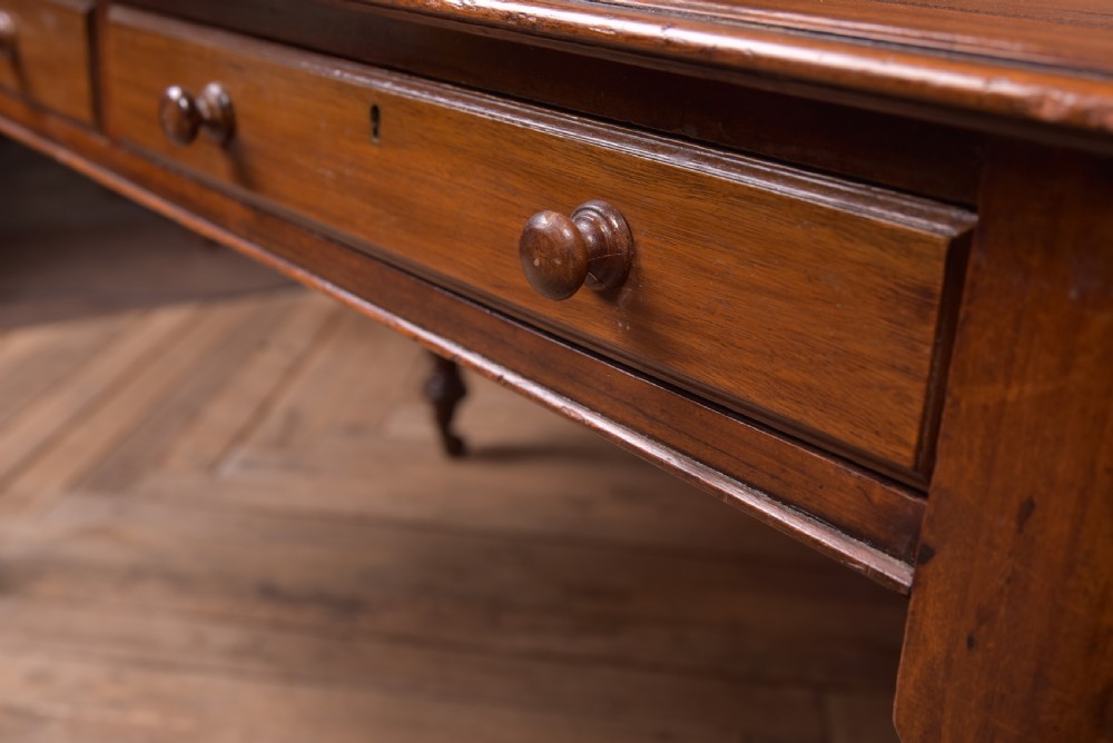 Handsome Victorian Mahogany writing desk View V