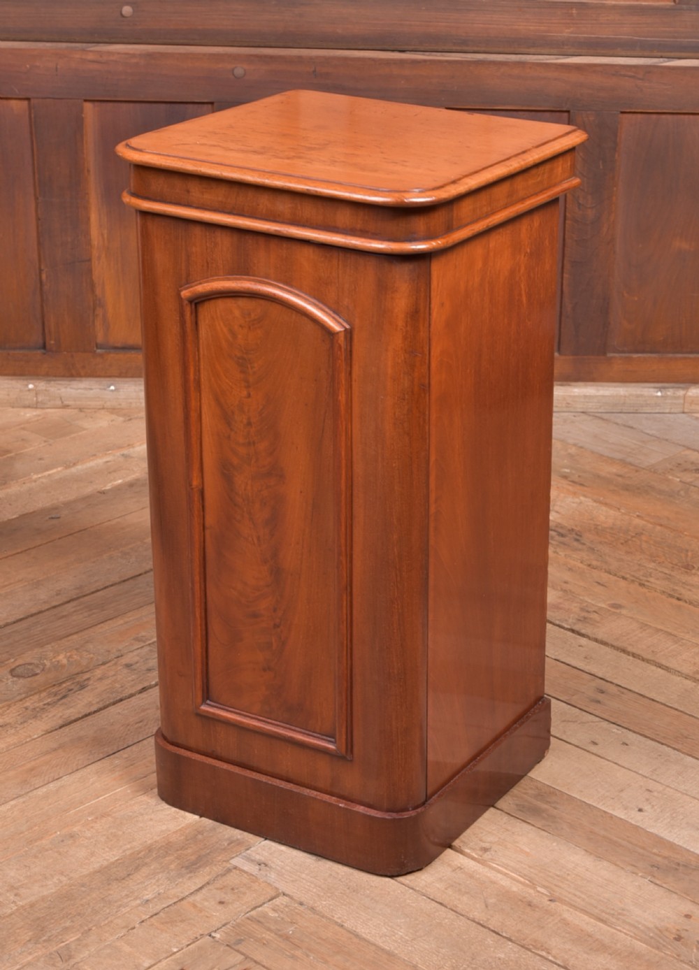 Victorian Flame Mahogany bedside cabinet View III