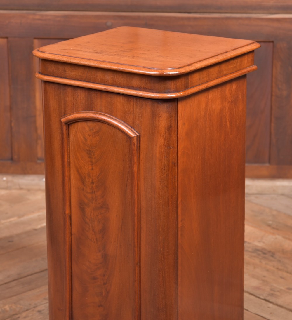 Victorian Flame Mahogany bedside cabinet View V